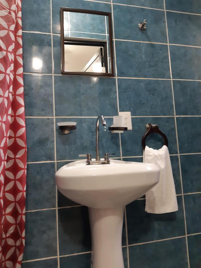 Homestay Mayapan 25 *